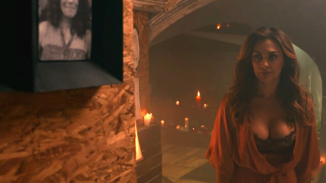 Aracely Arambula sexy – La Doña s01 (2016)