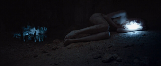 Gabrielle Lopes nude – O Espaço Infinito (2023)