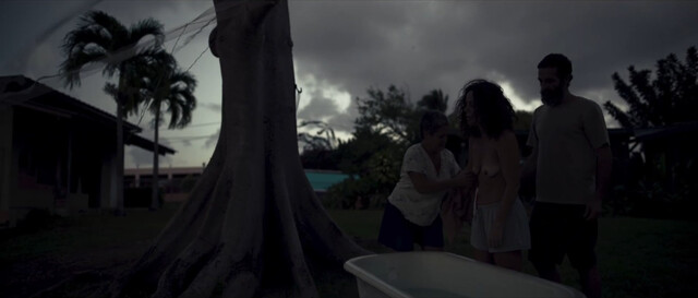 Isel Rodriguez nude – La Pecera (2023)