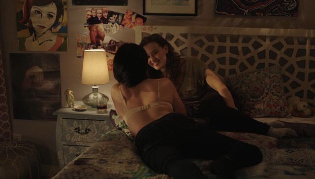 Michele Selene Ang sexy – 13 Reasons Why s01e04 (2017)