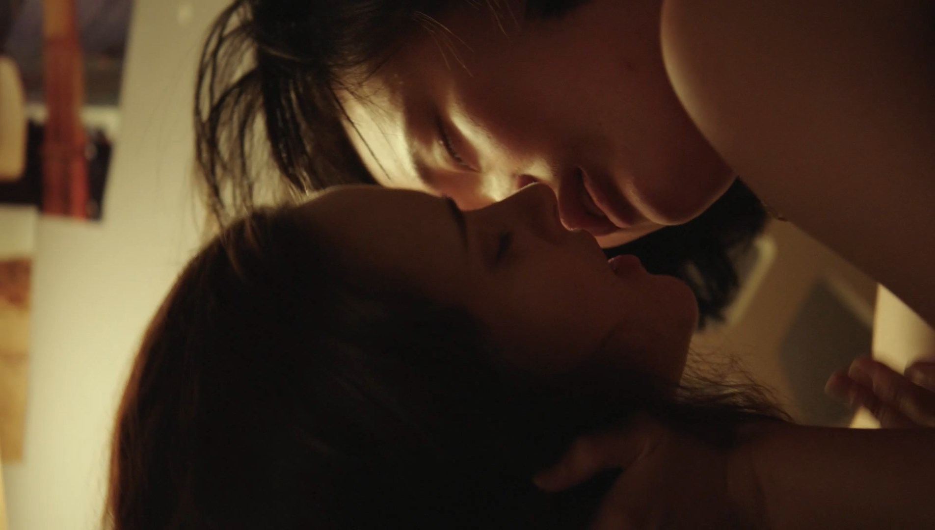 Michele Selene Ang sexy – 13 Reasons Why s01e04 (2017)