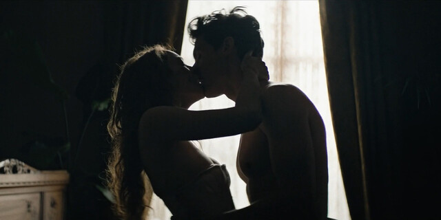 Esmé Creed-Miles nude – The Doll Factory s01e06 (2023)