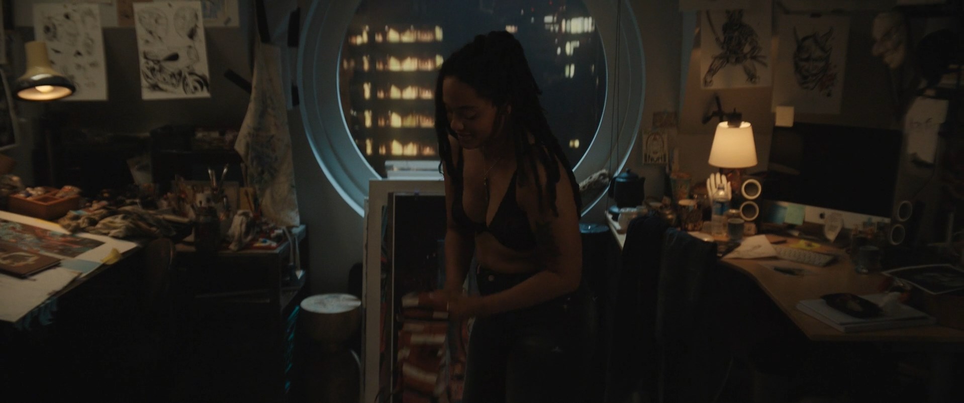 Kiersey Clemons sexy – Monarch Legacy of Monsters s01e04 (2023)