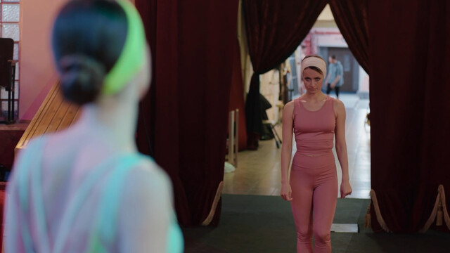 Alyona Kolomina sexy – Kacheli pod kupolom s01e03-04 (2023)