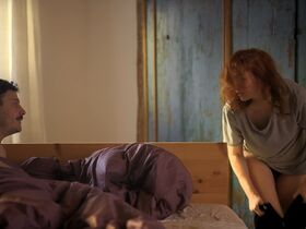 Henny Reents sexy – Weihnachtspäckchen ... haben alle zu tragen (2023)