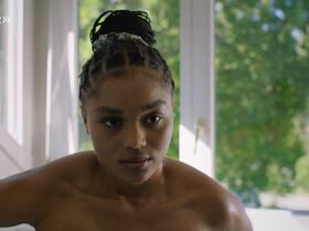 Sira Anna Faal sexy – Jonja (2023)