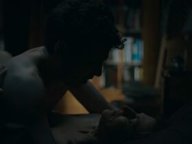 Christina Trefny nude – Flammenmädchen (2021)