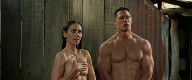 Alison Brie sexy – Freelance (2023)