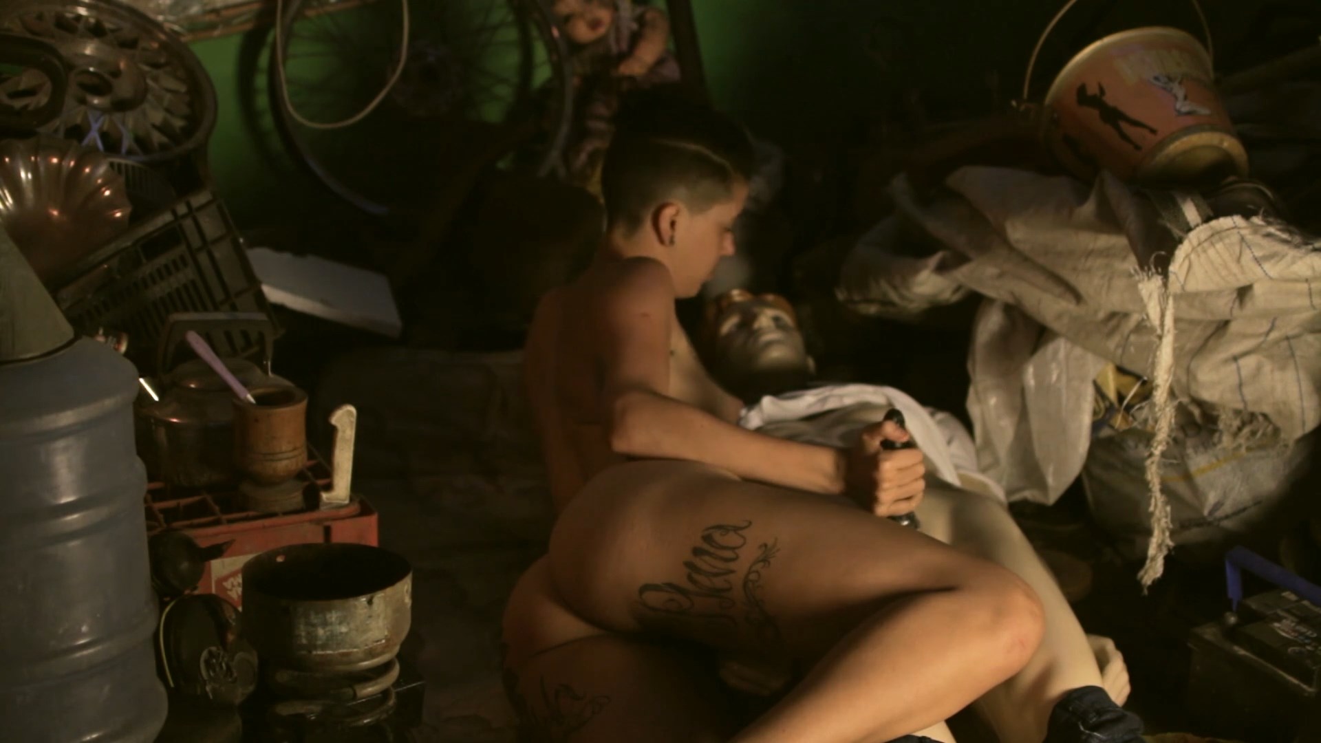 Joyce Goncalves nude – Tudo que eu amo morre (2017)