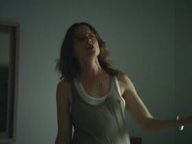 Anne Ratte-Polle sexy – Mein Falke (2023)