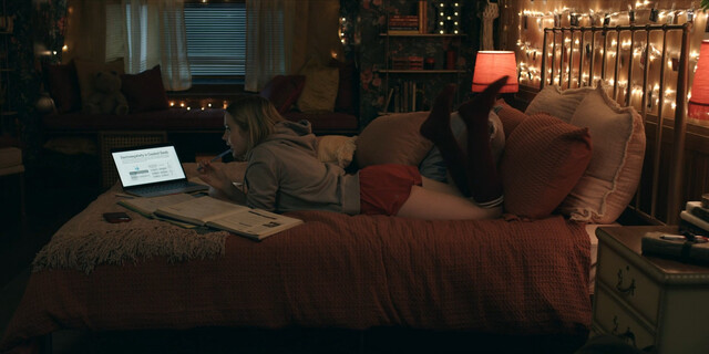 Angourie Rice sexy – Honor Society (2022)