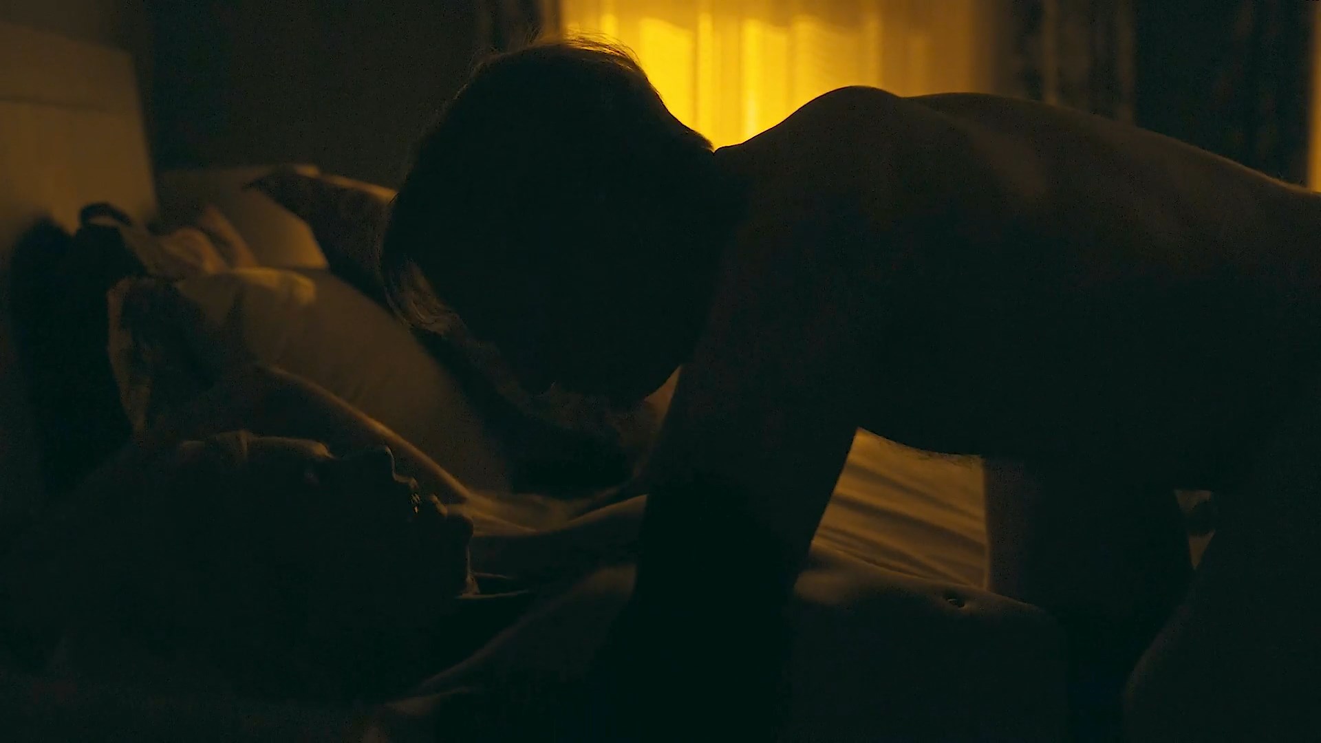 Rhea Seehorn sexy – Better Call Saul s05e07 (2020)