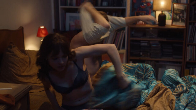 Anna Glaube sexy – Politeh s01e11 (2023)