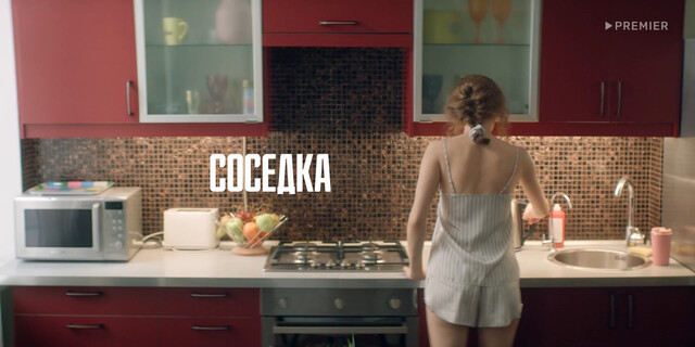 Yuliya Khlynina sexy – Sosedka s01e03-05 (2023)