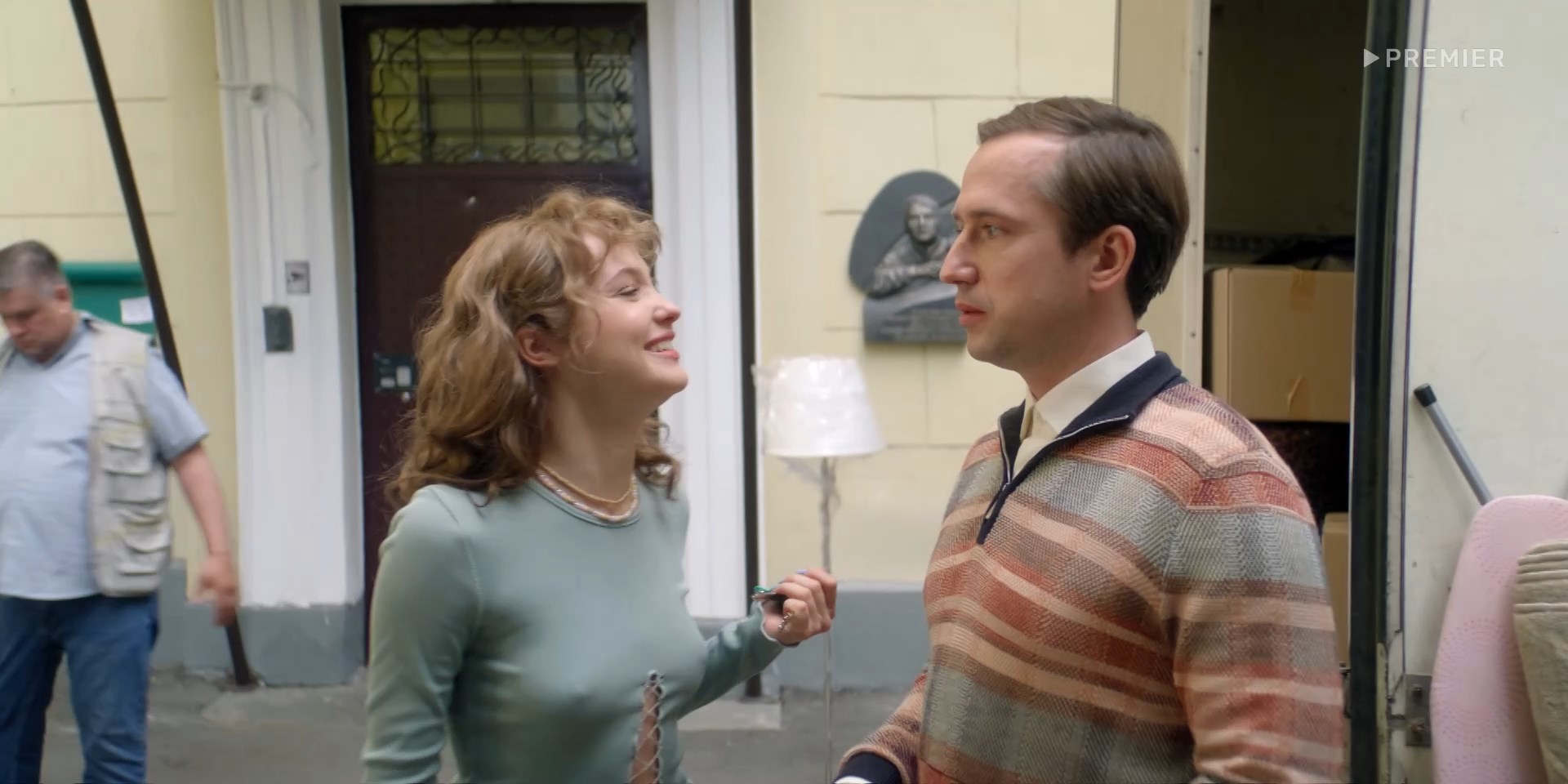 Yuliya Khlynina sexy – Sosedka s01e01-02 (2023)