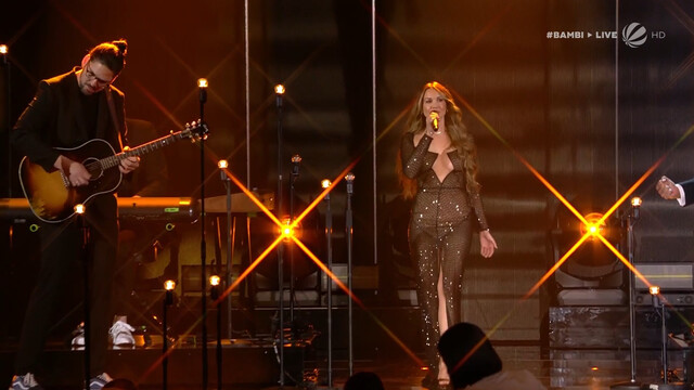 Mandy Capristo sexy – Bambi Award (2023)