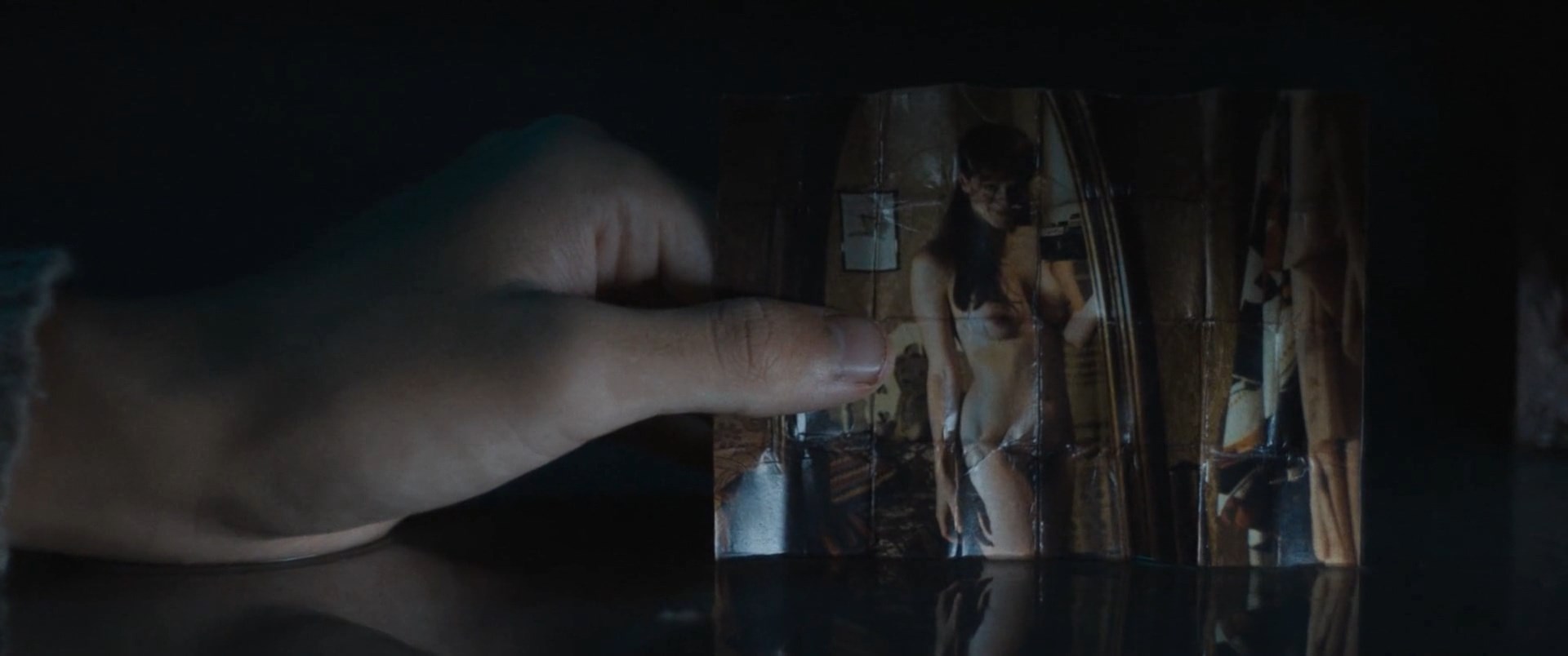 Catalina Sopelana nude – Prison 77 (Modelo 77) (2022)