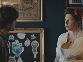 Lisa Jopt sexy – Die Chefin s13e02 (2022)