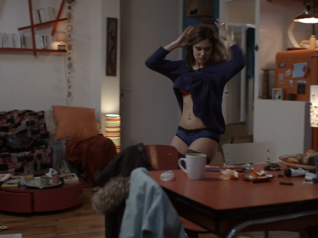 Marie Denarnaud nude – An Ordinary Story (Une histoire banale) (2014)