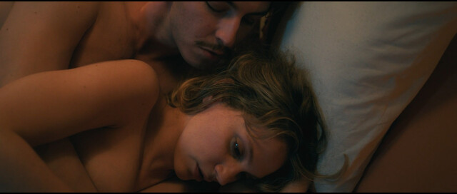 Farah Zeynep Abdullah sexy – Bihter (2023)