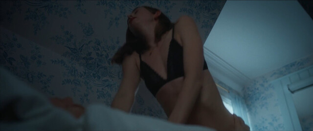 Sarah Juel Werner nude – Som Strå (2022)