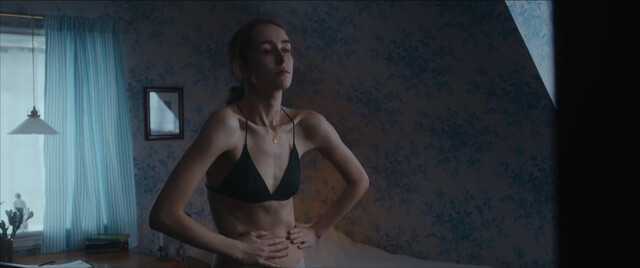 Sarah Juel Werner nude – Som Strå (2022)