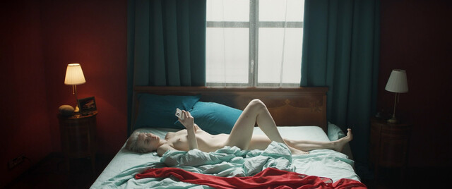 Kseniia Khyzhniak nude – Lucky Girl (Ya, Nina) (2022)