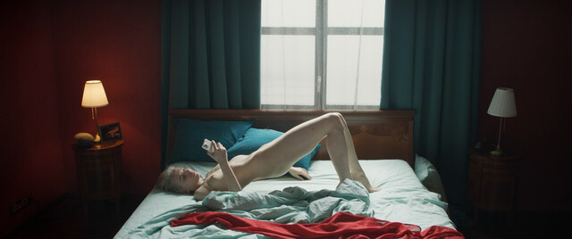 Kseniia Khyzhniak nude – Lucky Girl (Ya, Nina) (2022)