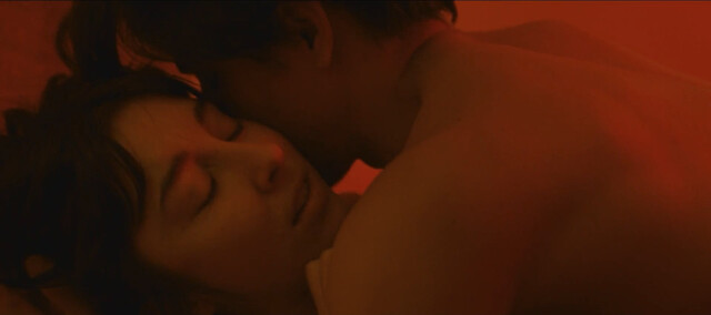 Wendy McColm nude – Fuzzy Head (2023)