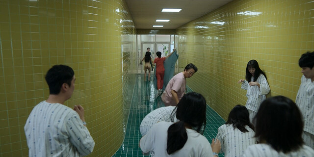 Jung Woon-sun nude – Daily Dose of Sunshine s01e01 (2023)