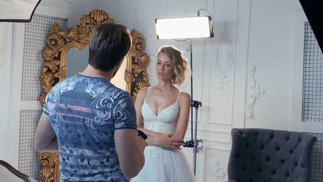 Yuliya Takshina sexy – Three love stories (Tri istorii lyubvi) s01e01-04 (2019)