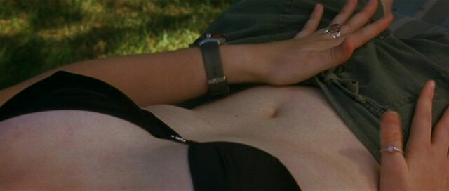 Jessica Campbell nude - The Safety of Objects (2001)