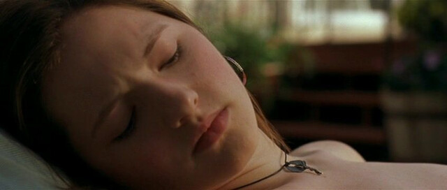 Jessica Campbell nude - The Safety of Objects (2001)