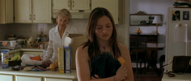 Jessica Campbell nude - The Safety of Objects (2001)