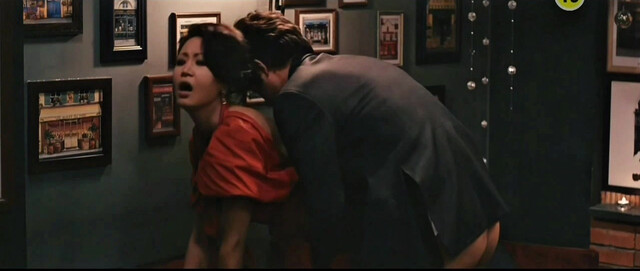 Shin Eun-kyung nude, Shim Yi-young nude - Love, in between (2010)