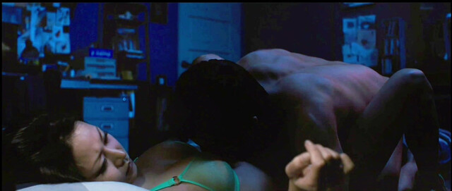 Shin Eun-kyung nude, Shim Yi-young nude - Love, in between (2010)