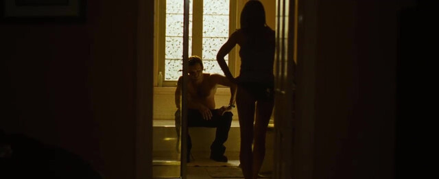 Jennifer Morrison sexy - Warrior (2011)