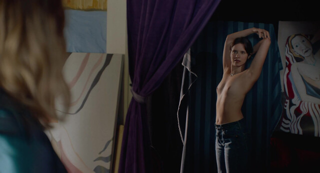 Daphné Patakia nude, Nadia Tereszkiewicz sexy - Belladone (2025)