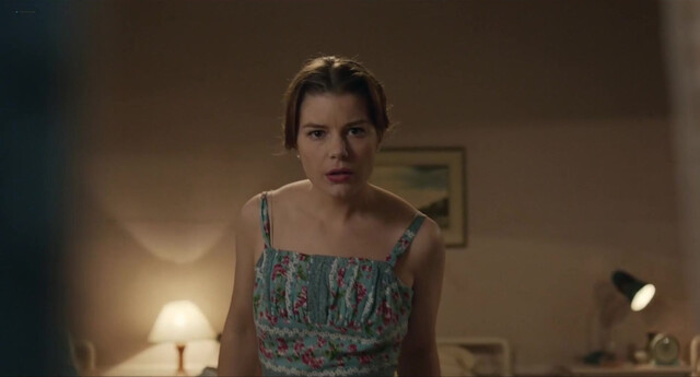 Vanessa Kirby nude, Aimee-Ffion Edwards nude, Tamsin Egerton sexy – Queen & Country (2014)