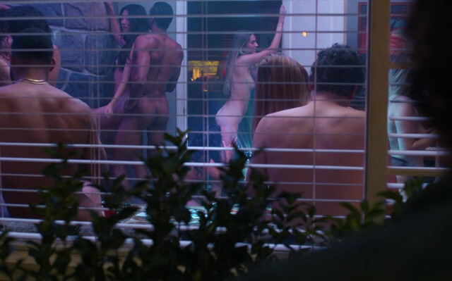 Grace Morgan nude, Madison Oakley nude, Spring Lyons nude, Elliot Frances Flynn nude, Lorna Yin nude - Peacemaker s02e01 (2025)