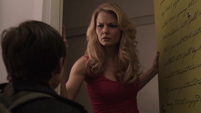 Jennifer Morrison sexy - Once Upon a Time s01e01 (2011)