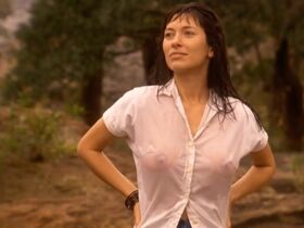 Adelaide Sousa sexy - A joia de Africa (2002)