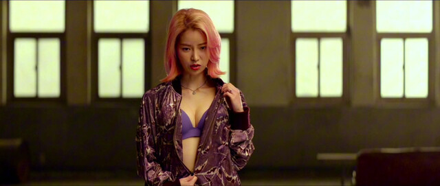 Choi Yu-hwa nude, Lim Ji-yeon sexy - Tazza: One Eyed Jack (2019)