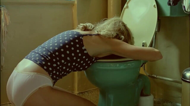 Mille Dinesen nude - Nynne (2005)