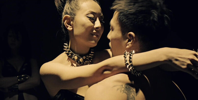 Jessica Cambensy nude, Candy Yuen sexy, Millie Wang sexy - Zombie Fight Club (2014)