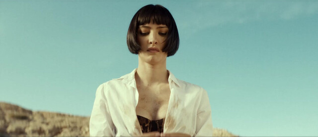 Margaret Qualley nude, Aubrey Plaza nude, Lera Abova nude, Grace Lord nude, Layne Lazor nude - Honey Don't! (2025)