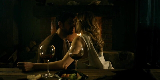 Irene Montala sexy - Presunto Culpable s01e07 (2018)