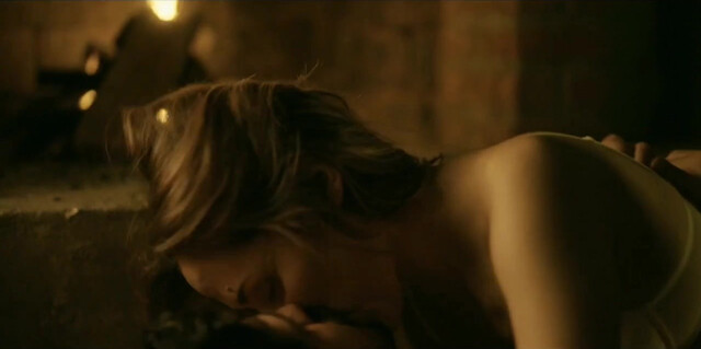 Irene Montala sexy - Presunto Culpable s01e07 (2018)