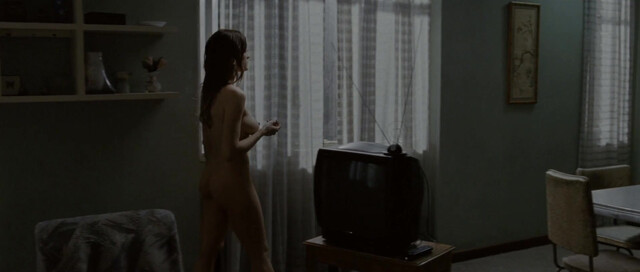 Irene Azuela nude - The Obscure Spring (2014)