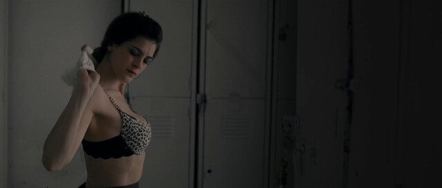 Irene Azuela nude - The Obscure Spring (2014)